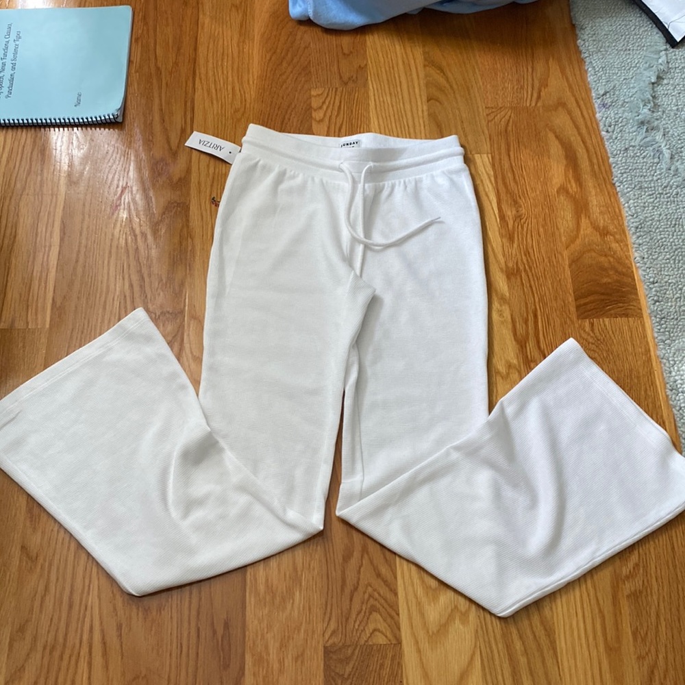 Aritzia Sunday Best Baby Waffle Pants